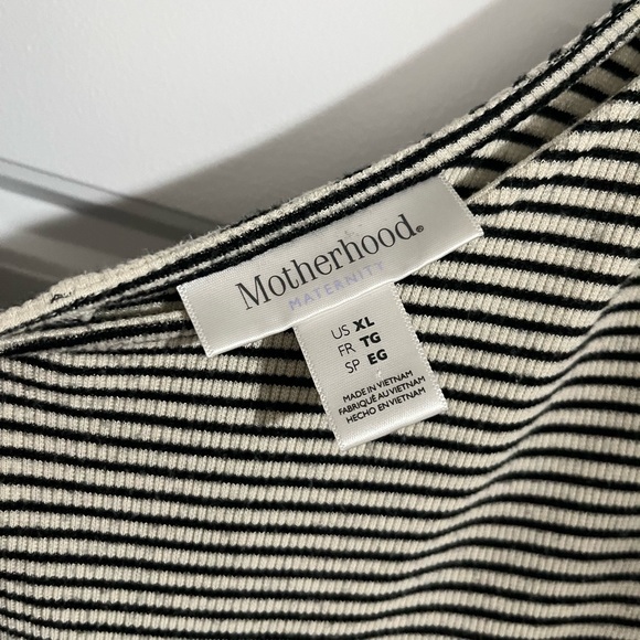 Maternity Striped Dress - Picture 2 of 4